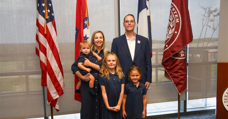 Dr. and Mrs. Ross Alexander are pictured with their three children (from left) Ross Jr., Victoria, and Madelaine during the announcement of their gift in support of the new RRCU Athletic Complex on the A&M-Texarkana campus. The entrance to the tennis pavilion will be named for the Alexander family.